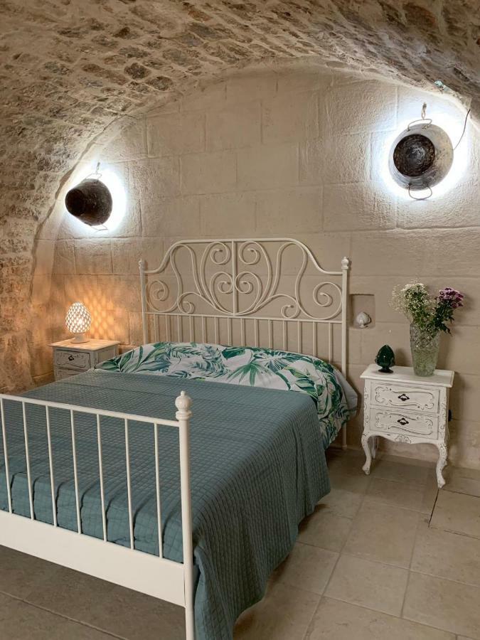 Fiori Catene Tra Le Torri Conversano Kültér fotó